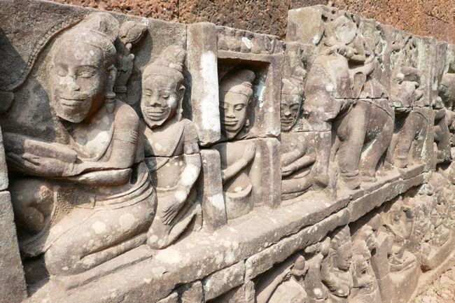 Cambodia: templo, aplaya ken duyan