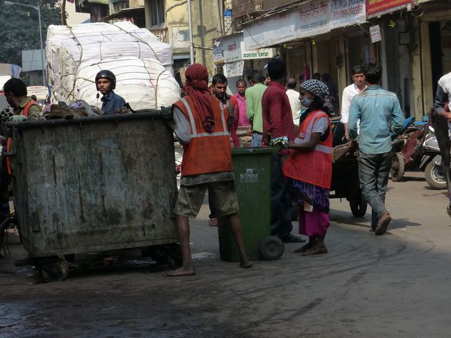 Ramassage des déchets à l'indienne