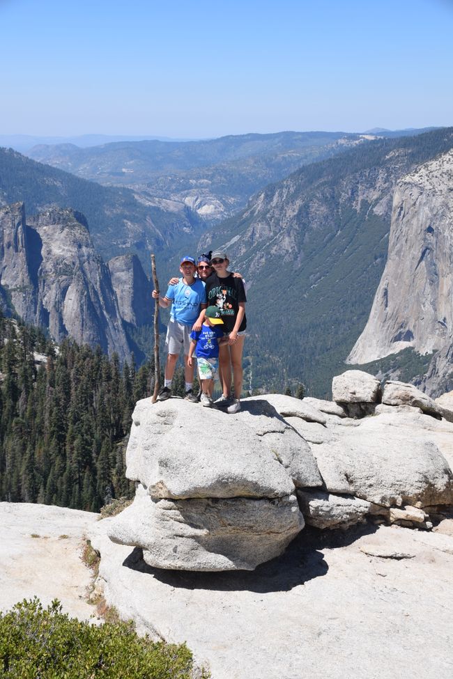 08/10 Yosemite National Park
