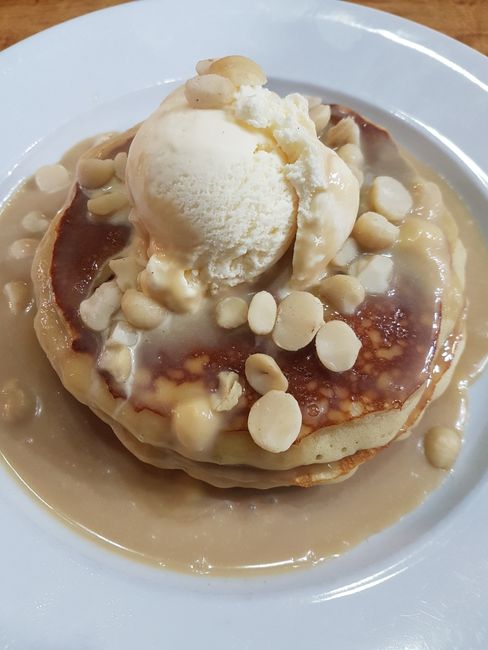 Epicly delicious caramel macadamia pancakes