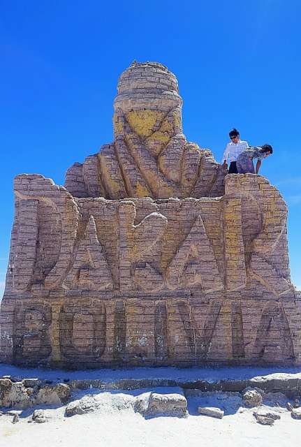 Salt Flats - Dakar Statue