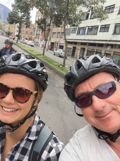 Day 21 - Bike tour, Museo del Oro and attempting to go shopping
