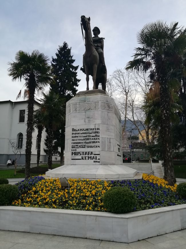 Reiterstatue von Mustafa Kemal Atatürk