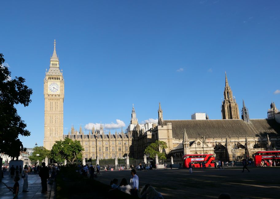 House of Parliament with Big Ben