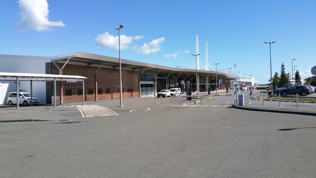 La Tontuta Airport