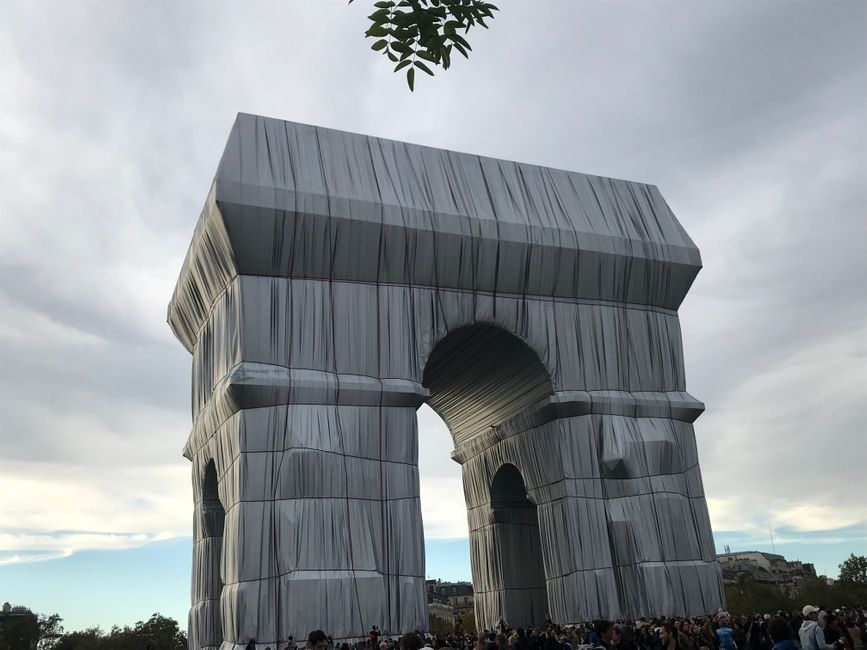 Der eingepackte Arc de Triomphe  