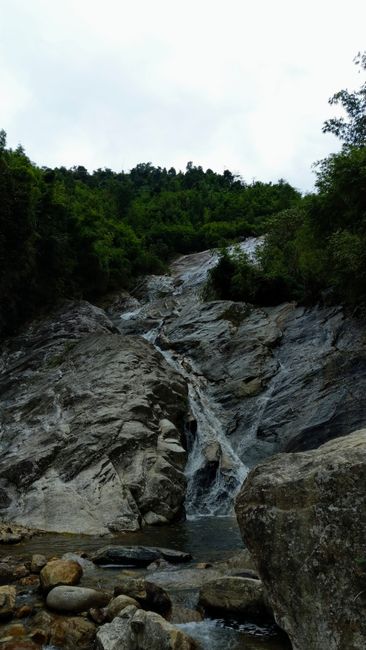 Bambuswald und Wasserfall