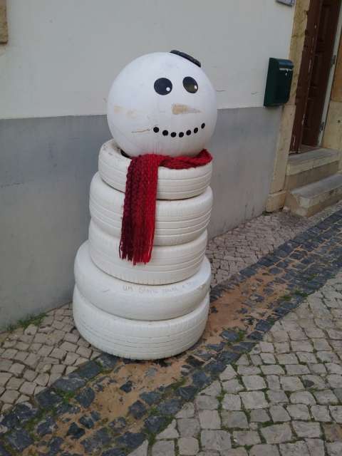 This is how you can also build a snowman