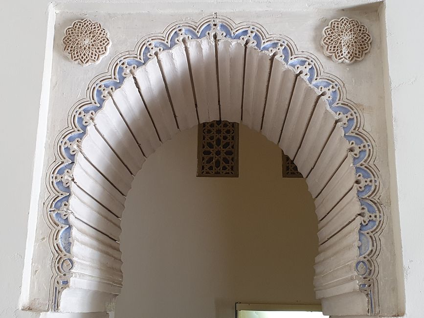 Moorish arch in the castle 