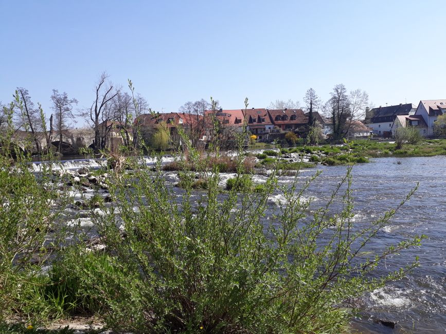 The Naab river in Kallmünz.