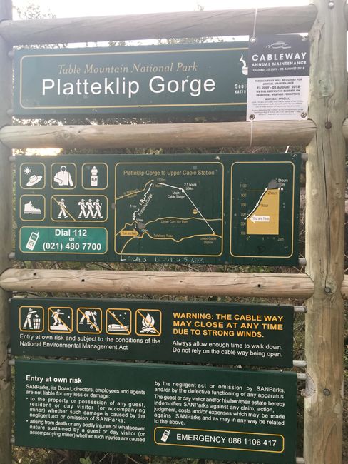 Den Platteklip-Gorge Trail hinauf zum Tafelberg