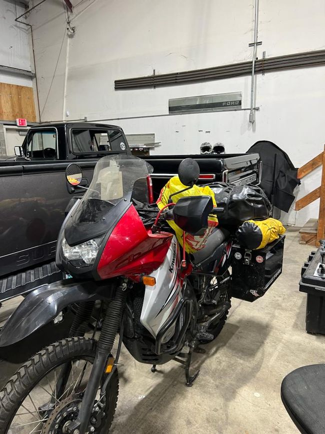 KLR650 AT Troys Shop getting ready for the ride