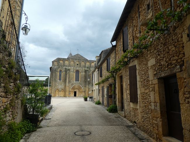 Drive through the Dordogne Valley - from Domme to Bergerac (France Part 6)