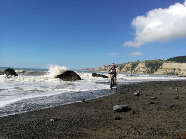 Bicycle tour to Cape Kidnappers