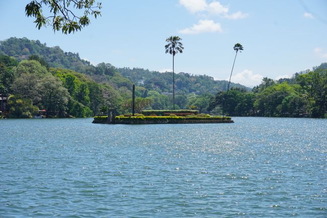 Lake Kandy