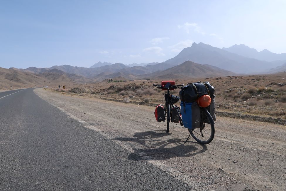 Etappe 86: Von Kashan nach Abyazan