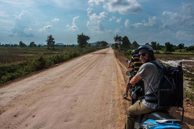 Tag 61: Big scooter ride around Battambang