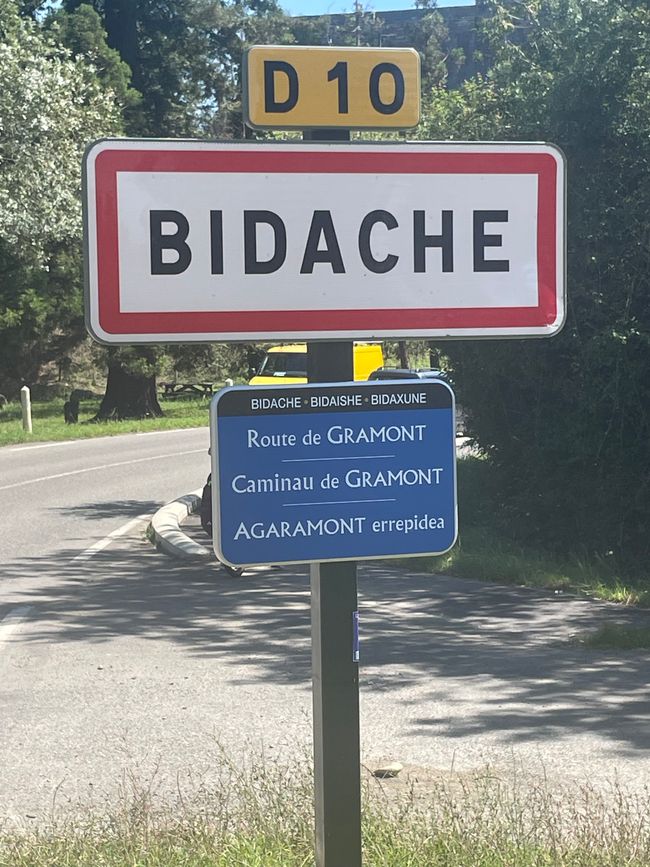 В полезрението на Пиренеите, Castets до Bidache, Ден 19