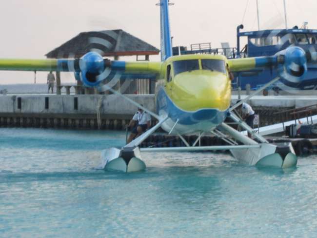 Wasserflugzeug ab Male bis Kuredu 