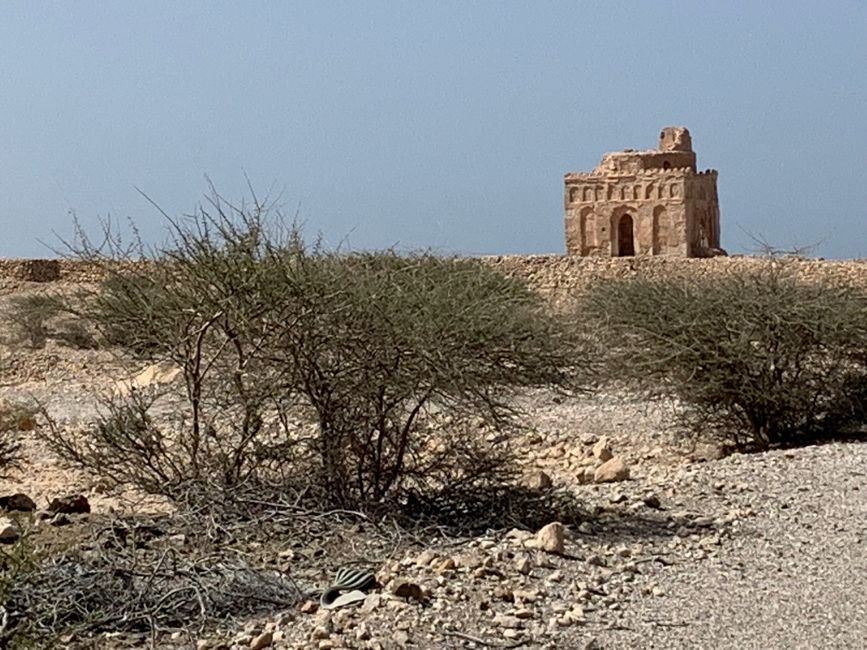 Qalhat - Mausoleum der Bibi Maryam