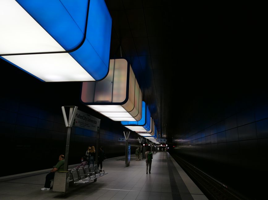 U-Bahn-Station in der HafenCity Hamburg 
