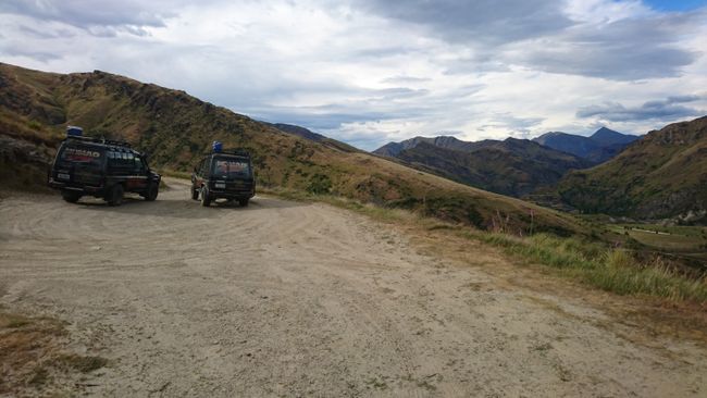 With Nomad Safaris on the Skippers Canyon Road