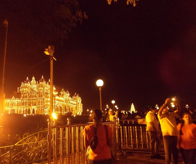 Mysore Palace bei Nacht
