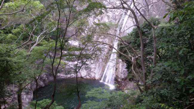 On the difficult climb to the Nunobiki Waterfalls...