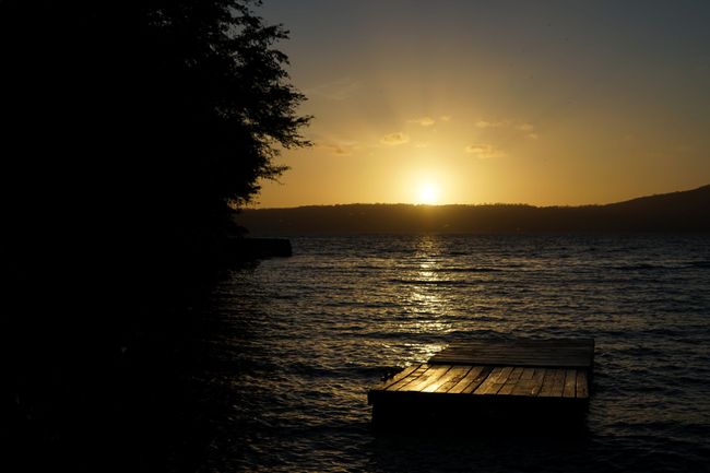 Sonnenaufgang über der Lagona de Opoyo