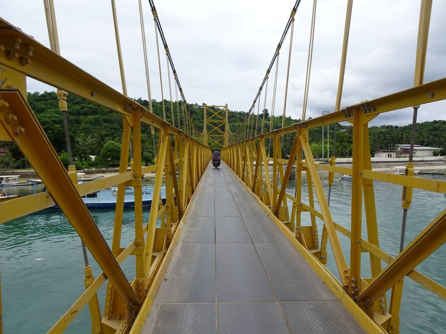 Brücke von Nusa Lembongan nach Nusa Ceningan 