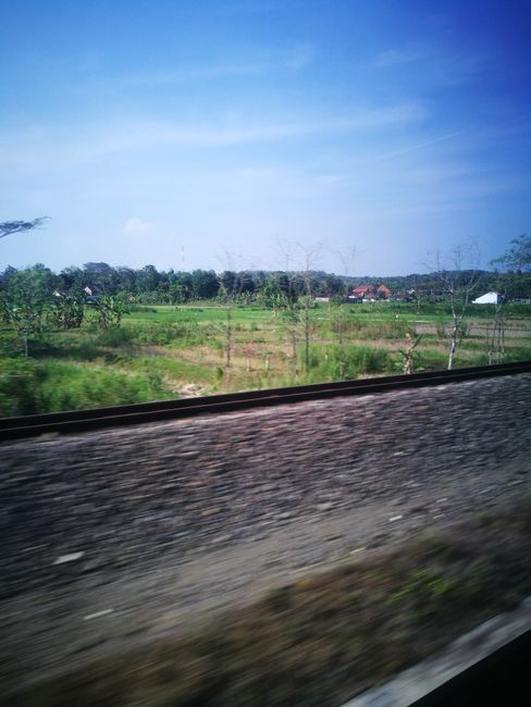 Von Jakarta nach Yogyakarta