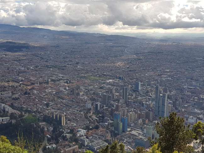 Blick auf Bogota von Monserrate