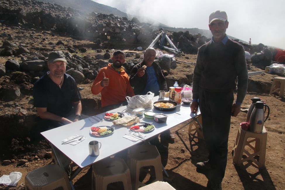 Day 13 - September 16, 2023 Ararat summit ascent and descent to Camp 1