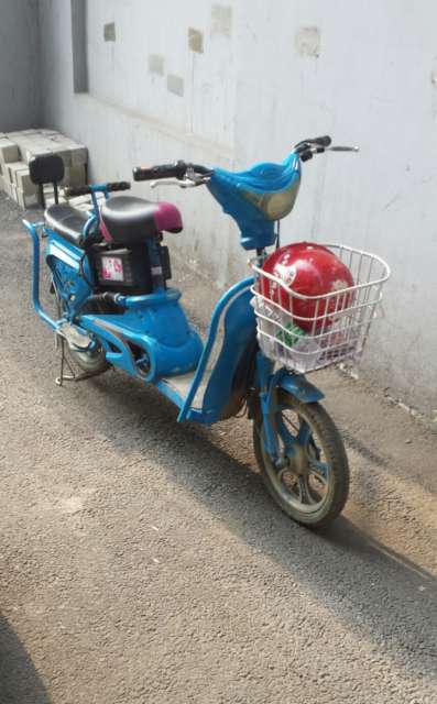 #Moped