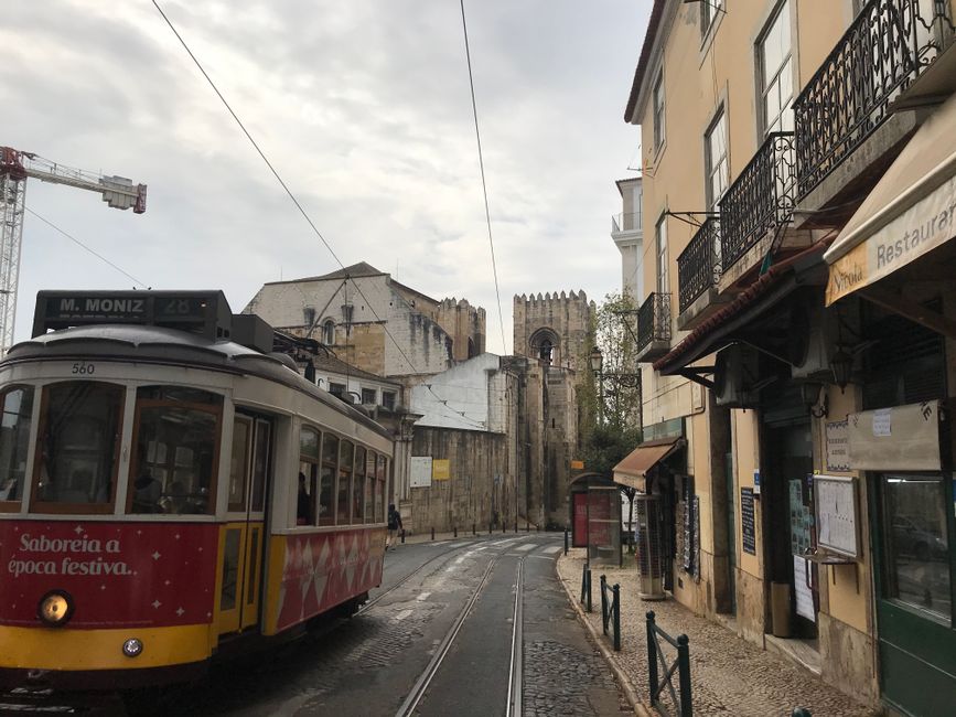 Minn Lisbona għan-Nofsinhar tal-Portugall