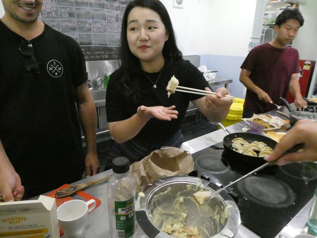 Korean way of eating Fondue