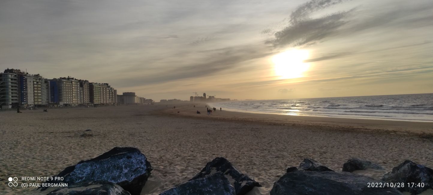 Oostende - tolle Küste bei einem geilen Sonnenlicht!