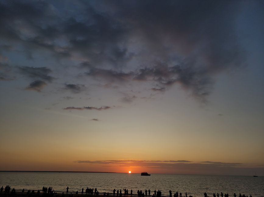 Sunset at Mindil Beach 