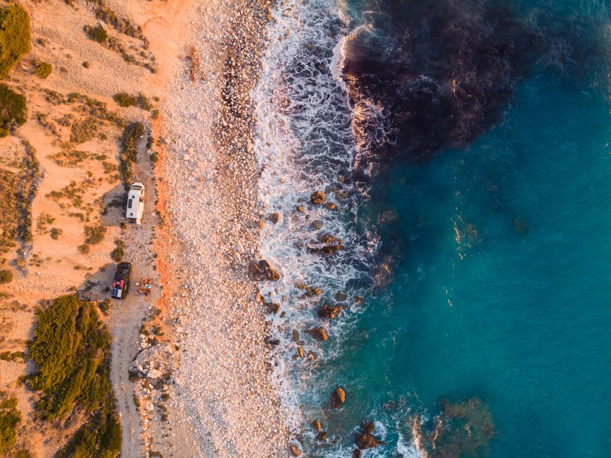 Met some awesome people again🥰 - the first drone shots of our van🤭 - Lefkada