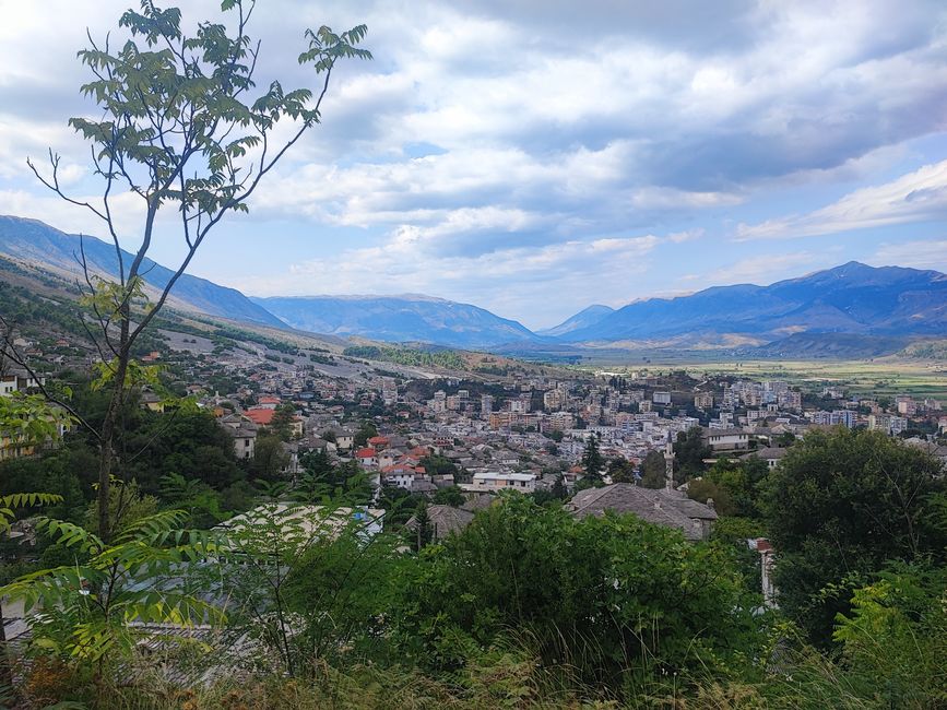 Altstadtflair und Schlossbesichtigung in Gjirokastër / Albanien