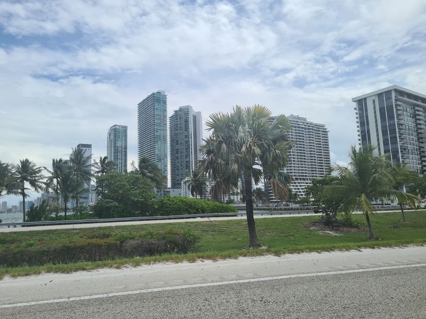 Bun venit in Miami.