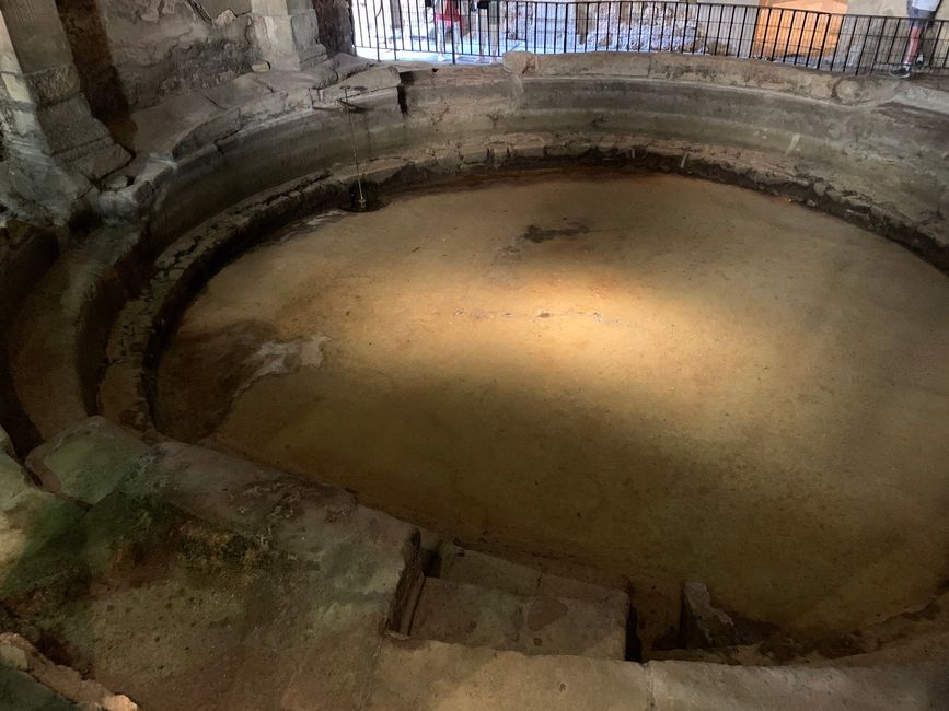 Bath: The Roman Bath