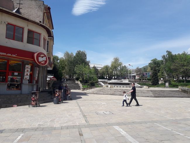 main square in Karlovo