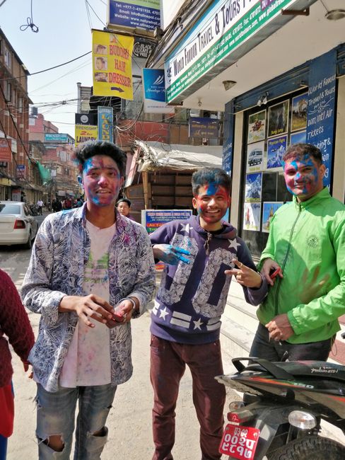 Holi Fest in ganz Nepal