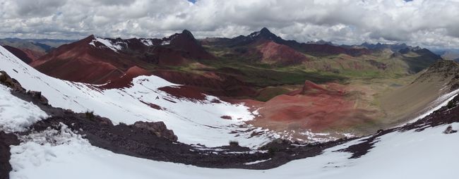 Rainbow Mountain und Red Valley