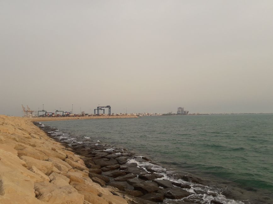 Look at the container port