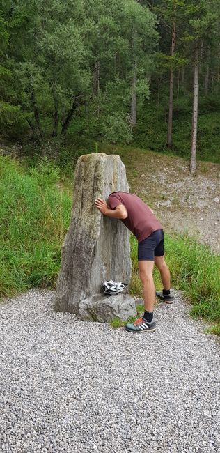 Wusel-Seeweg Achensee sensory station humming stone