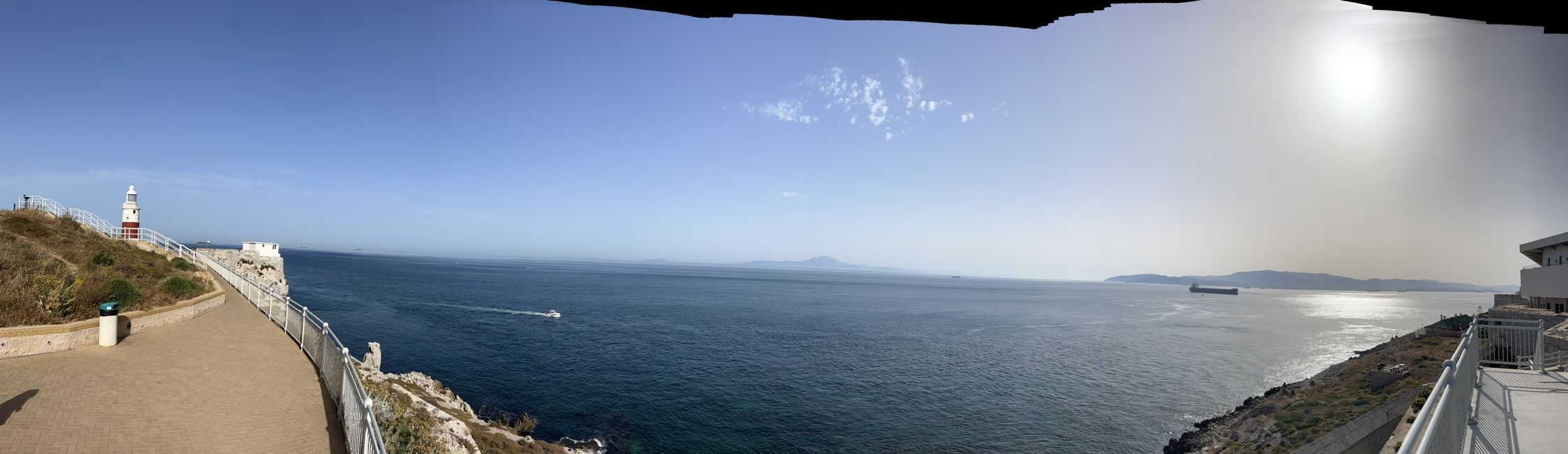 Blick nach Afrika - Ceuta/Spanien und Marokko