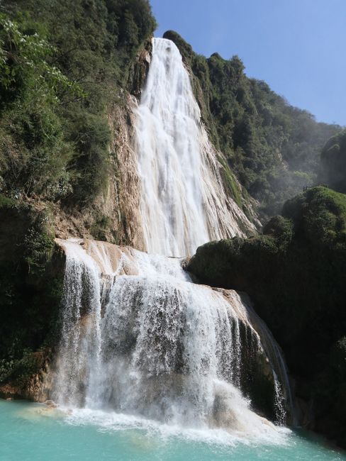 Unser neuer höchster Wasserfall ^^ (Tag 160 der Weltreise)