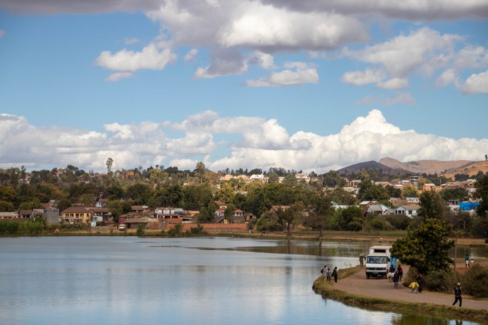 Lakes and customs in the villages around Antsirabe